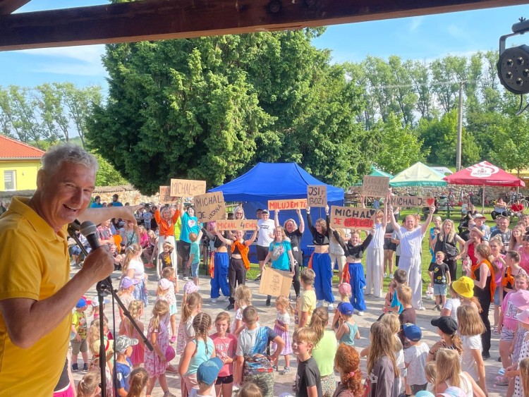 img-20240608-wa0006-YrDlP6OyKZs4JnjE